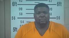 Mugshot of DAVIS, CARLTON