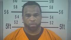 Mugshot of DAVIS, JONATHAN