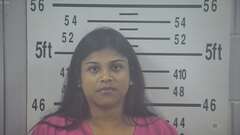Mugshot of LINARES, CANDY